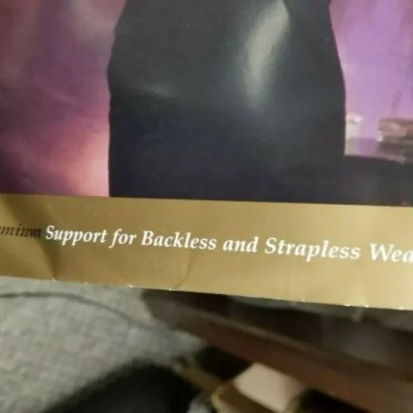 (2) B cup  Prima's clear traditional disposable adhesive bras (6 pair) USA - Picture 3 of 10